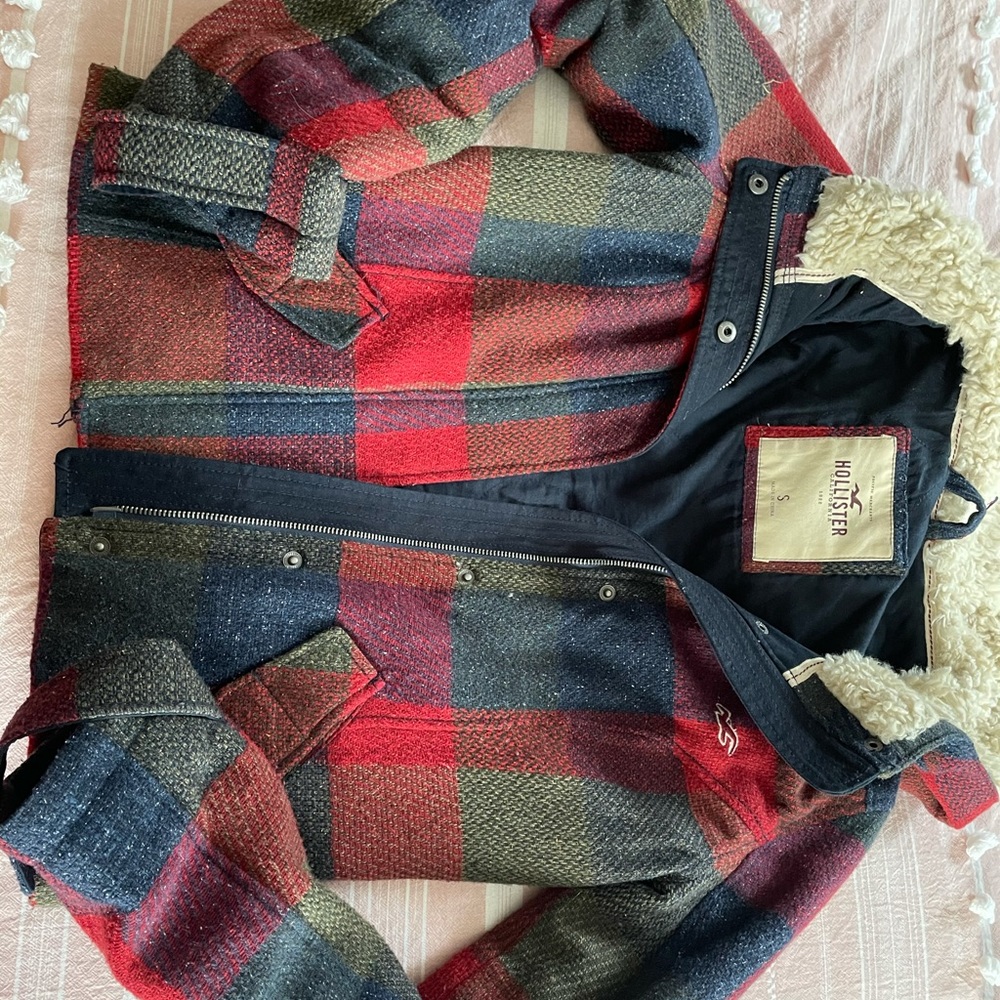 Plaid hollister jacket with fleece hood size small